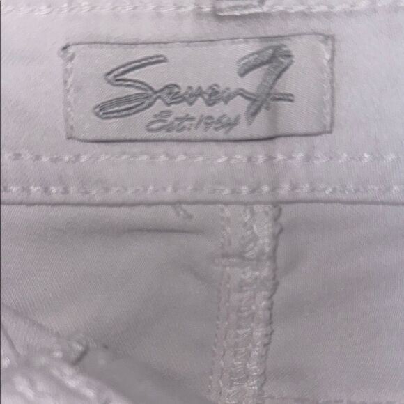 Seven7 White Jean Shorts Mid-Length Straight Cut - Picture 2 of 11